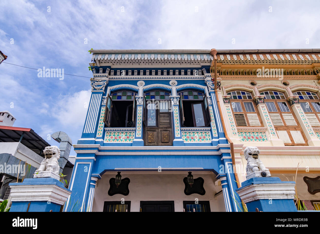 Facade peranakan museum singapore hires stock photography and images