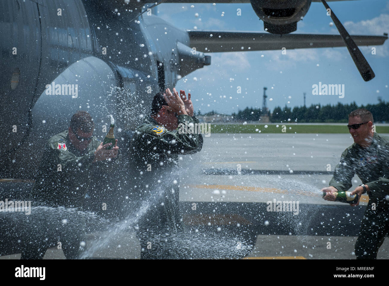 Doused In Water High Resolution Stock Photography And Images Alamy Doused In Water High Resolution Stock Photography And Images Alamy