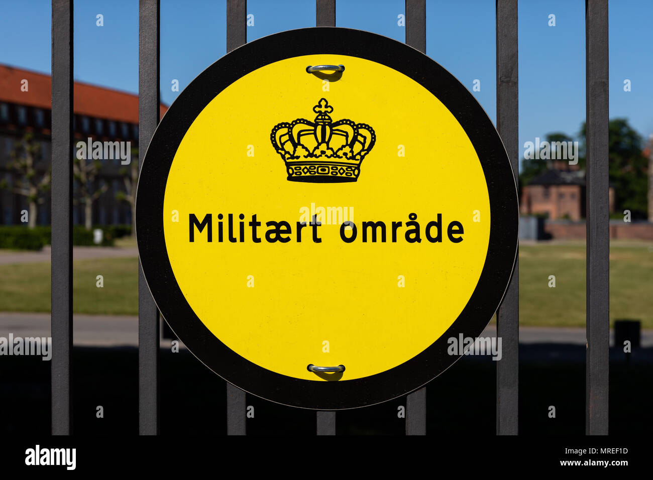 'Militært område' ('Military area') sign outside Rosenborg Castle, Copenhagen, Denmark Stock Photo