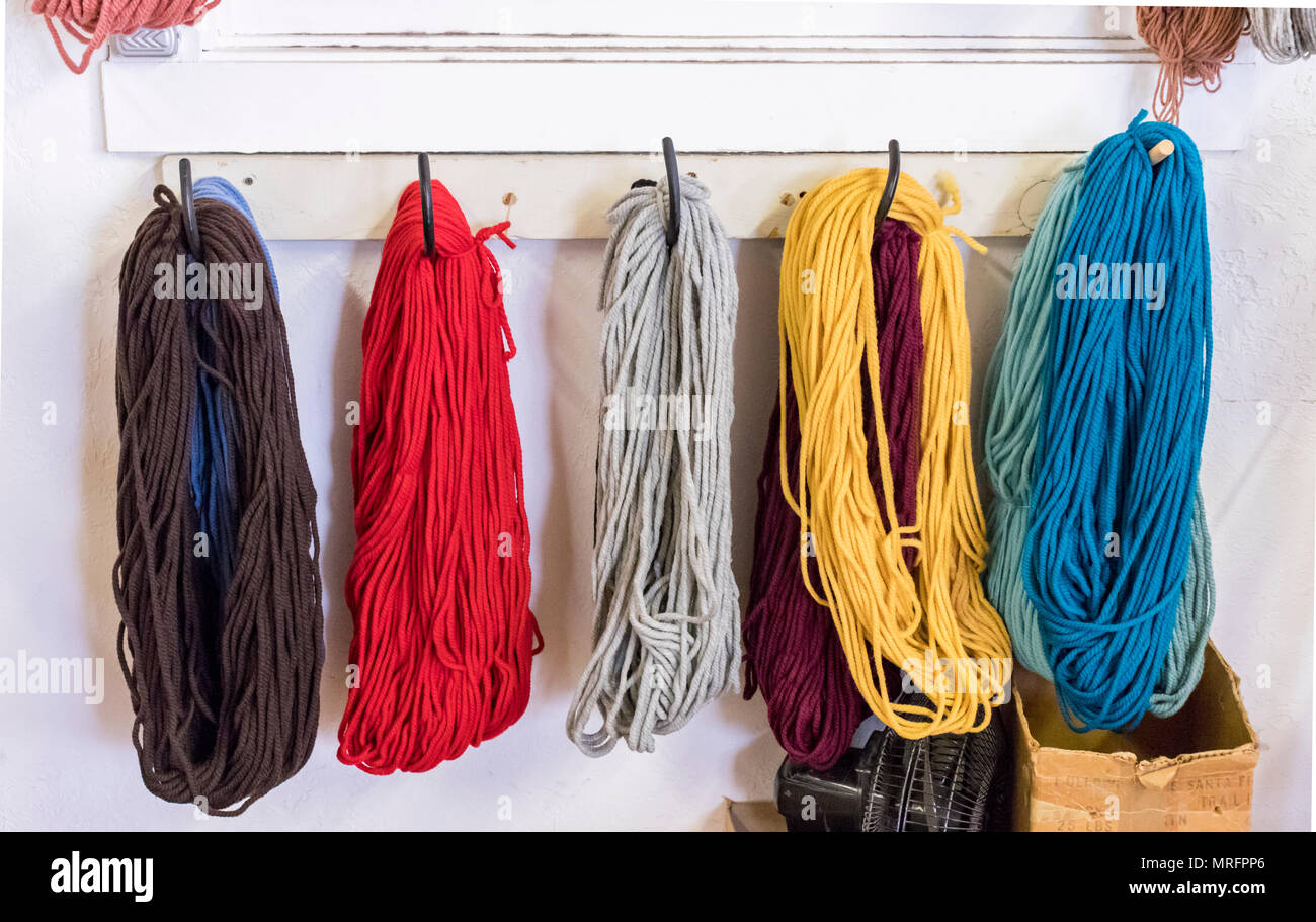 Native american blanket hires stock photography and images Alamy