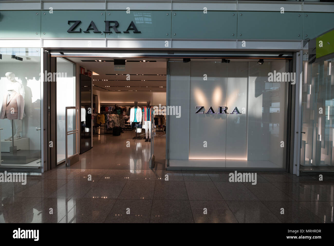 Barcelona airport, Spain ZARA store business Stock Photo - Alamy