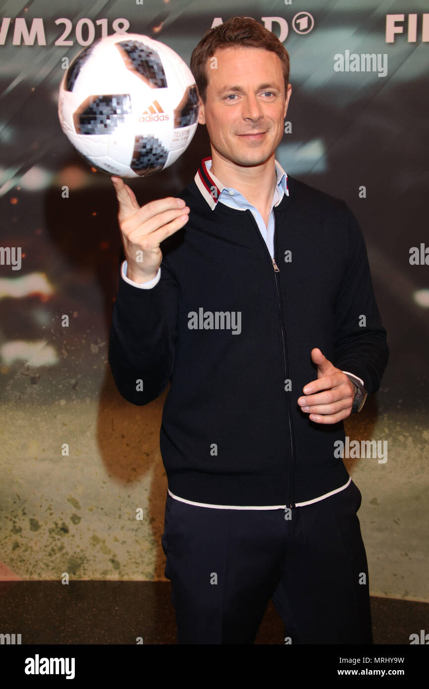 Page 10 04 23 2018 High Resolution Stock Photography And Images Alamy