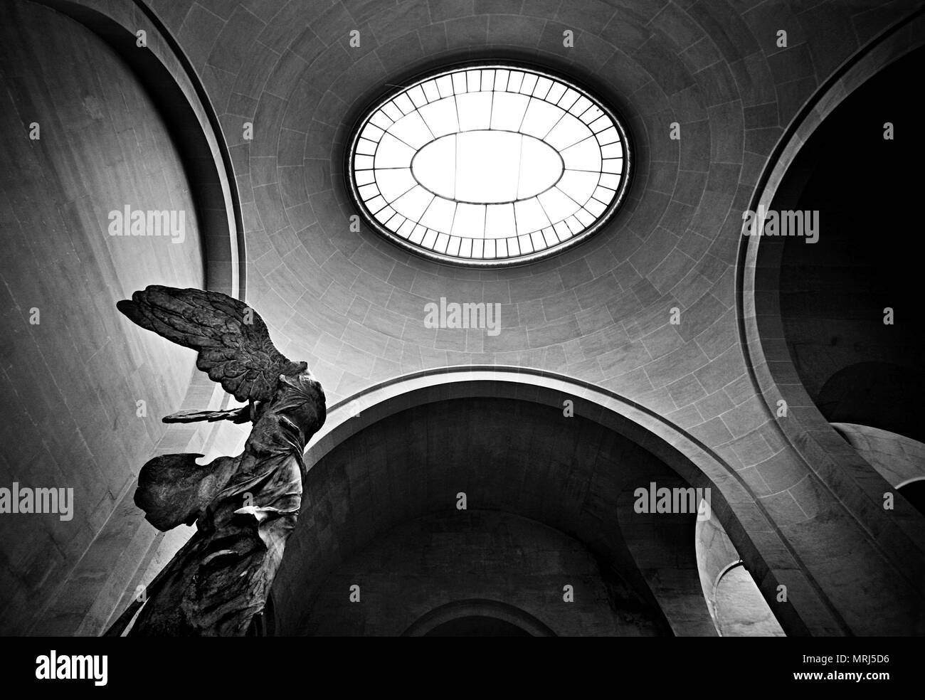 Victoire de Samothrace, Louvre, Paris, France Stock Photo