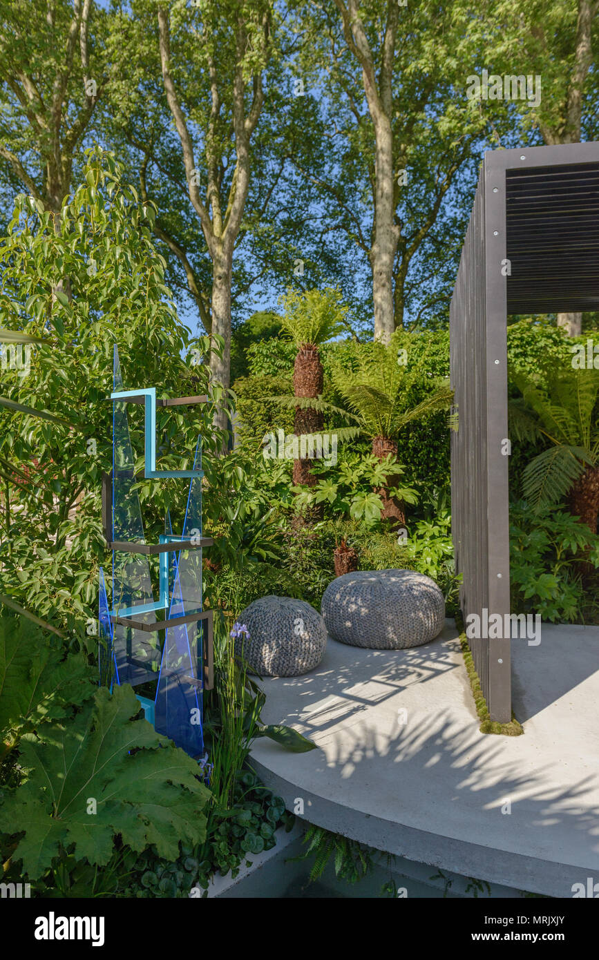 The VTB Capital Garden brings together original music, ballet, garden