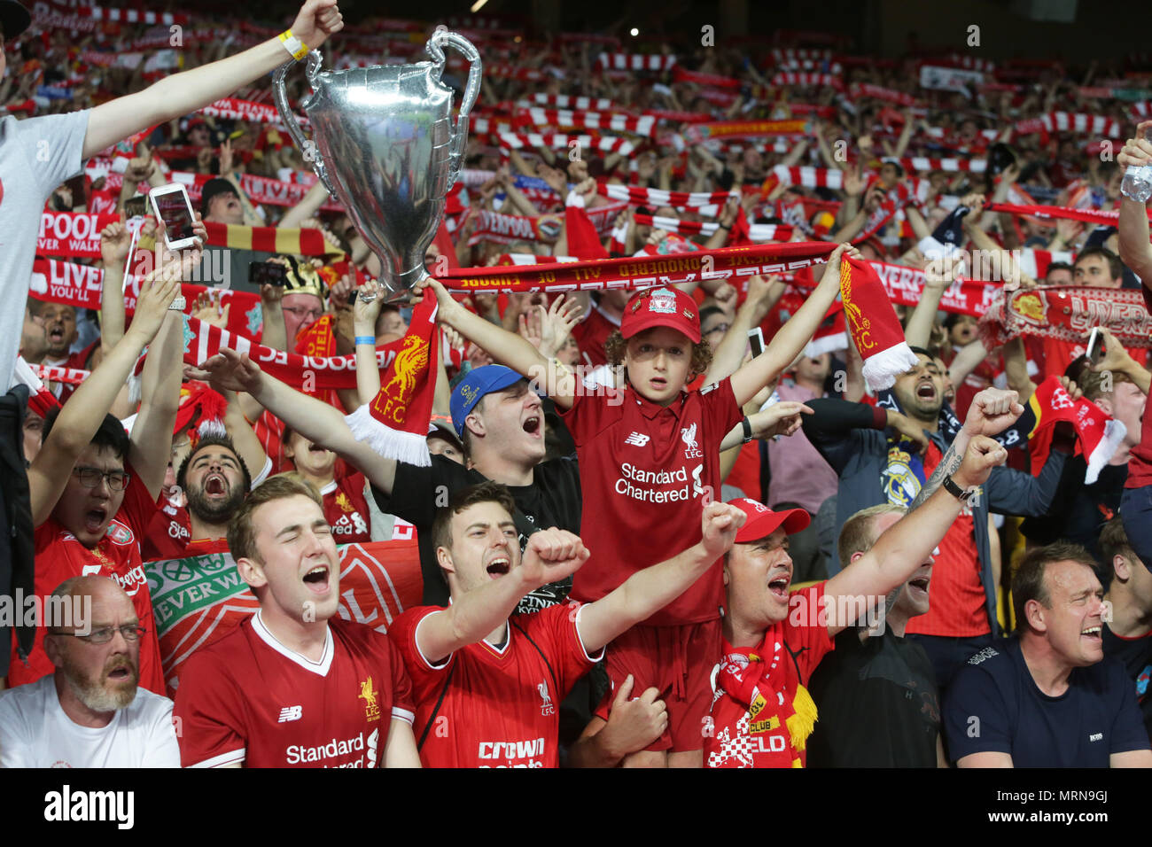 Kiev. 26th May, 2018. Fans of Liverpool cheer during the UEFA Champions League final match between
