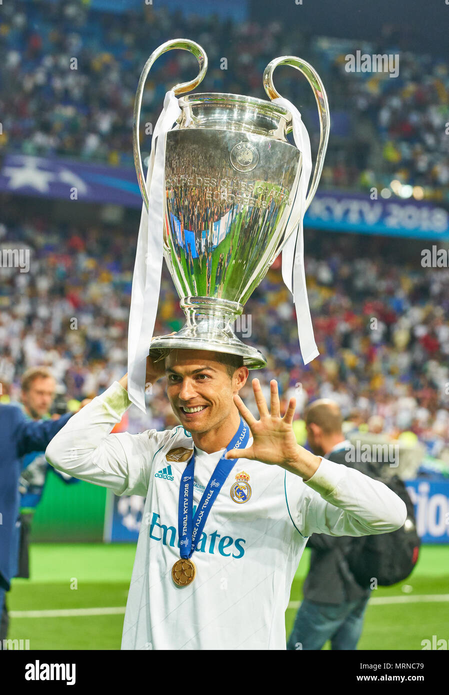 UEFA Champions League Finale, Soccer, Kiev, May 26, 2018 Cristiano RONALDO, Real  Madrid 7 celebration 5th title with trophy REAL MADRID - FC LIVERPOOL 3-1  Fussball UEFA Champions League, Final, Kiev, Ukraine,