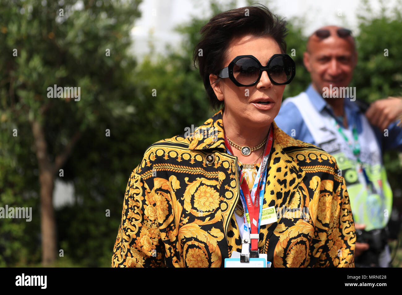 (L to R): Kris Jenner (USA), Dee Hilfiger (USA), and Tommy Hilfiger (USA).  27.05.2018. Formula 1 World Championship, Rd 6, Monaco Grand Prix, Monte  Carlo, Monaco, Race Day. Photo credit should read: XPB/Press Association  Images Stock Photo - Alamy