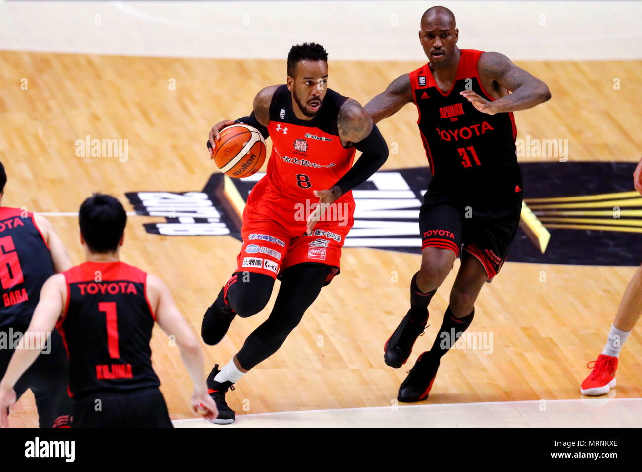 Kanagawa, Japan. 26th May, 2018. (L-R) Leo Lyons (Jets), Jawad Williams ...