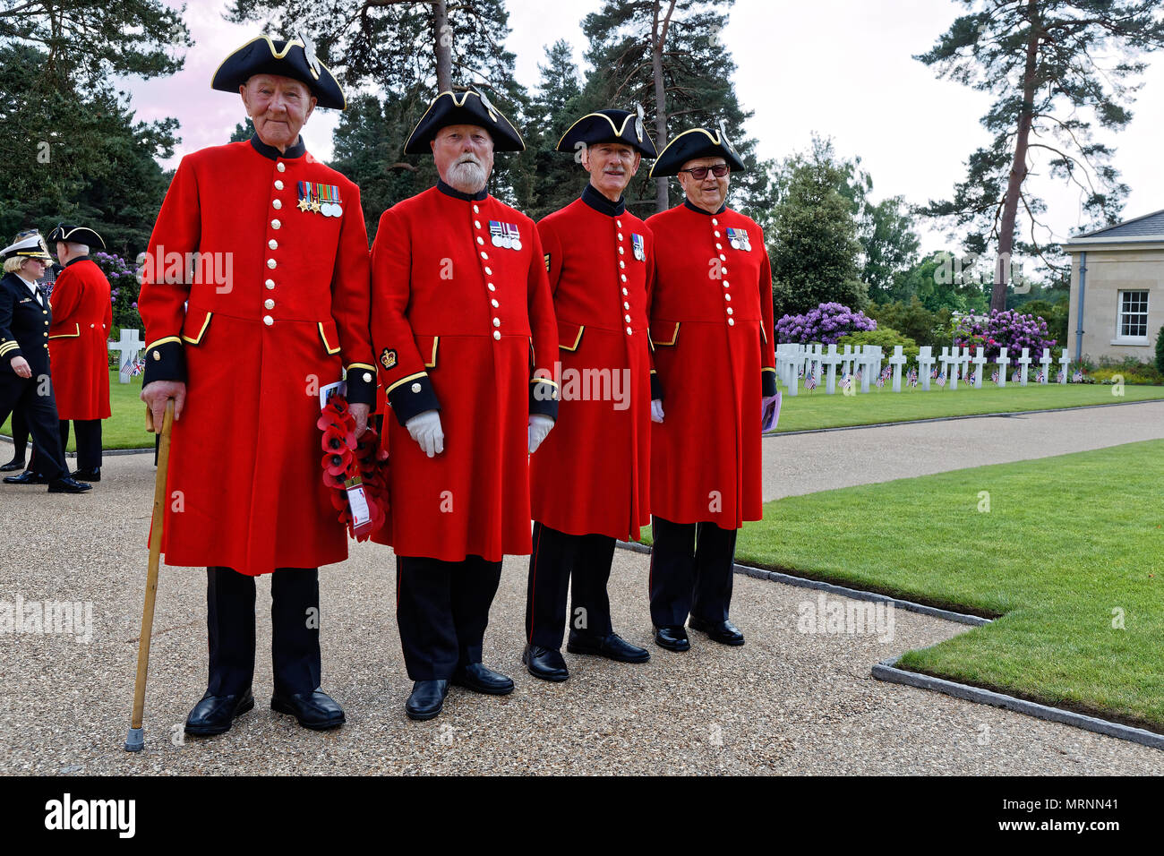 Brookwood American Military Cemetery, Surrey, UKBrookwood American Military Cemetery, Surrey, UK. Sun 27th May 2018 Brookwood American Cemetery, Surrey UK. Chelsea Pensioners attend the ceremony. Credit: wyrdlight/Alamy Live News Stock Photo