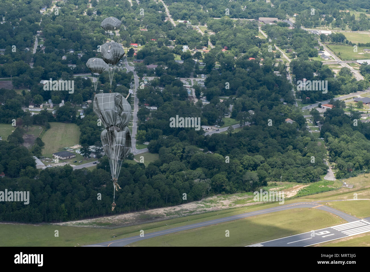 Engine configuration details hi-res stock photography and images - Alamy