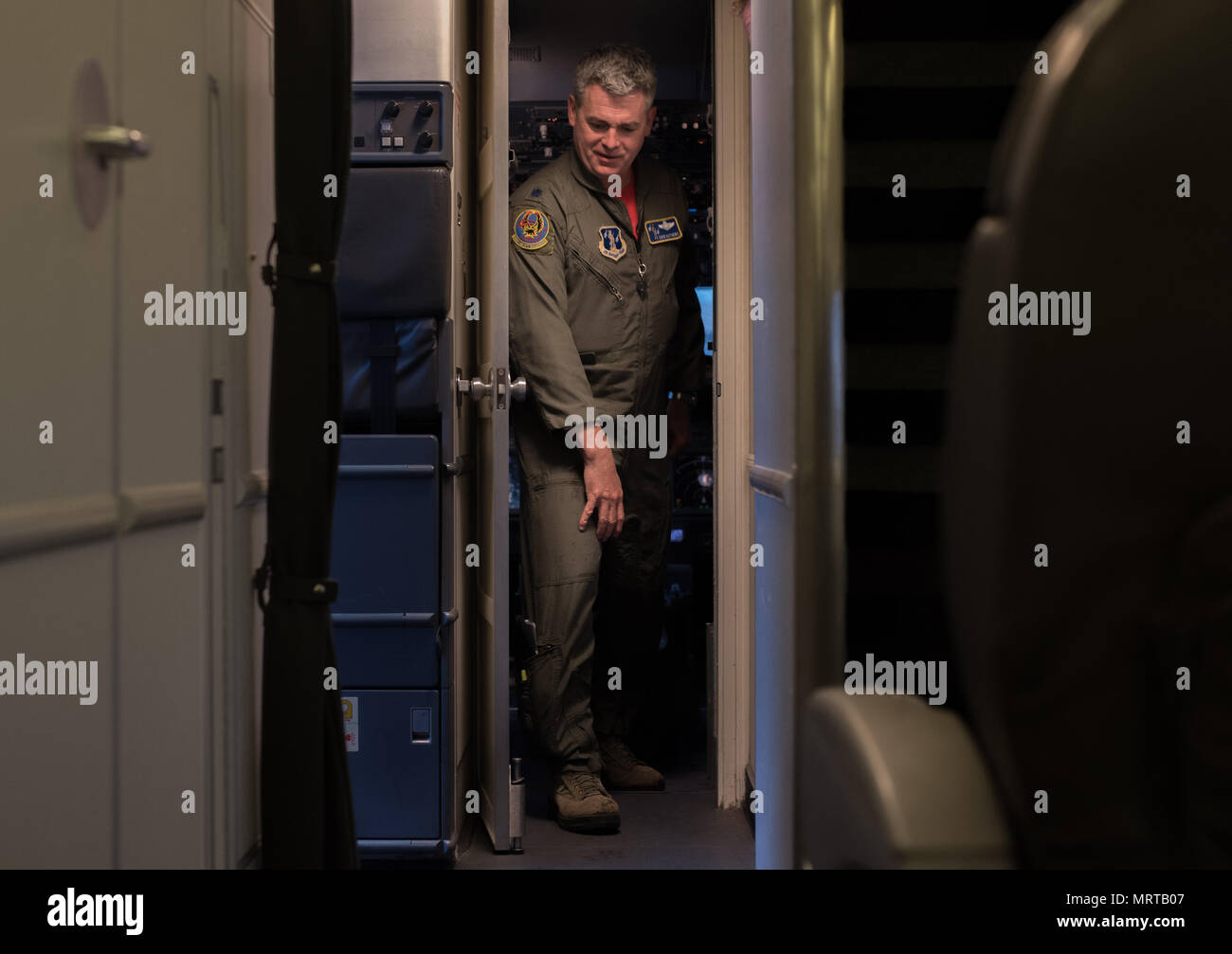 201st airlift squadron hires stock photography and images Alamy