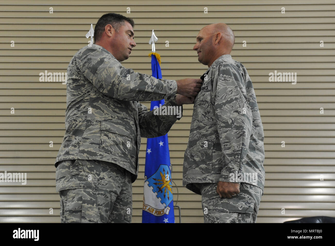 Lt. Col. Rebecca Hart takes command of the 1st Special Operations ...