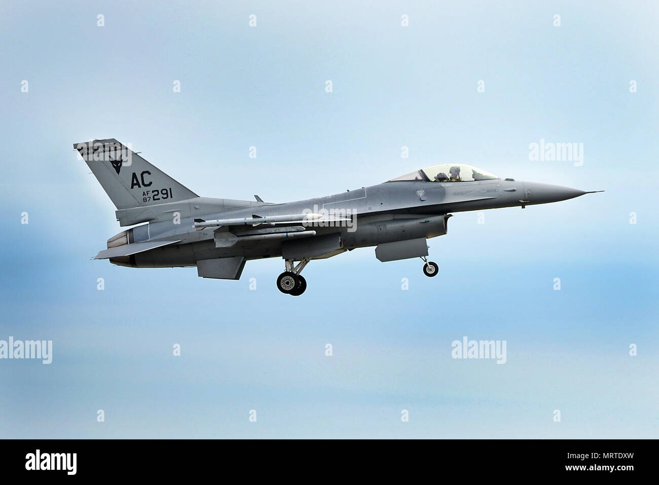 Fighter pilots scramble hi-res stock photography and images - Alamy