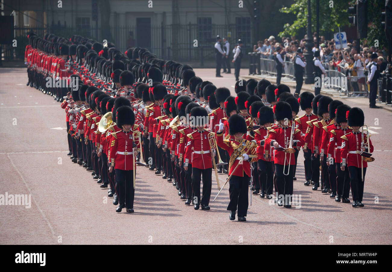 The Mall, London, UK. 26 May 2018. Major General’s Review is held, the first rehearsal for the Queen’s Birthday Parade or Trooping the Colour. Stock Photo