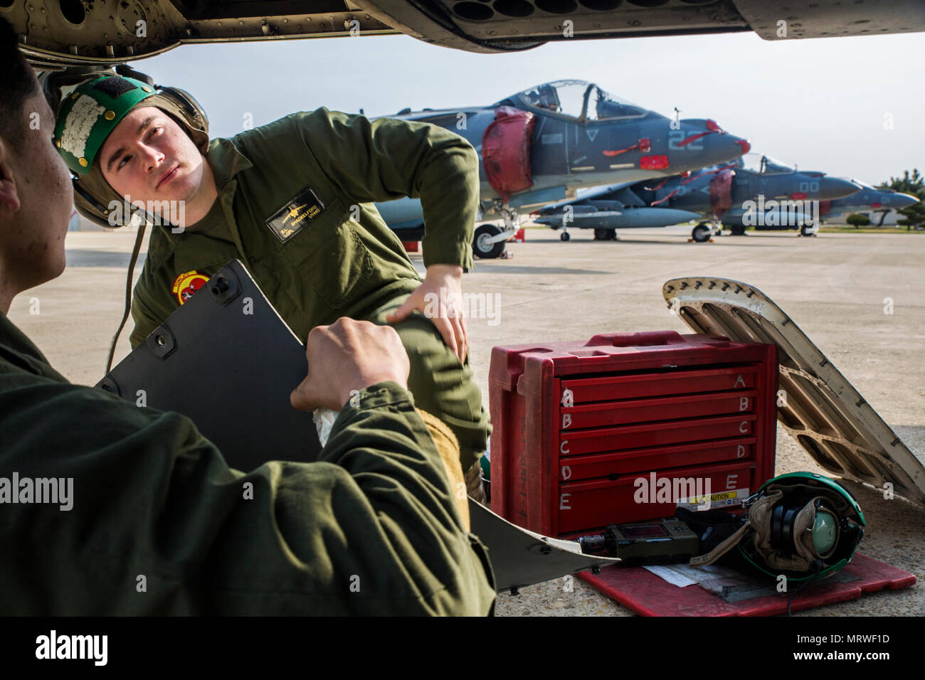 Aviation electronics technicians hires stock photography and images