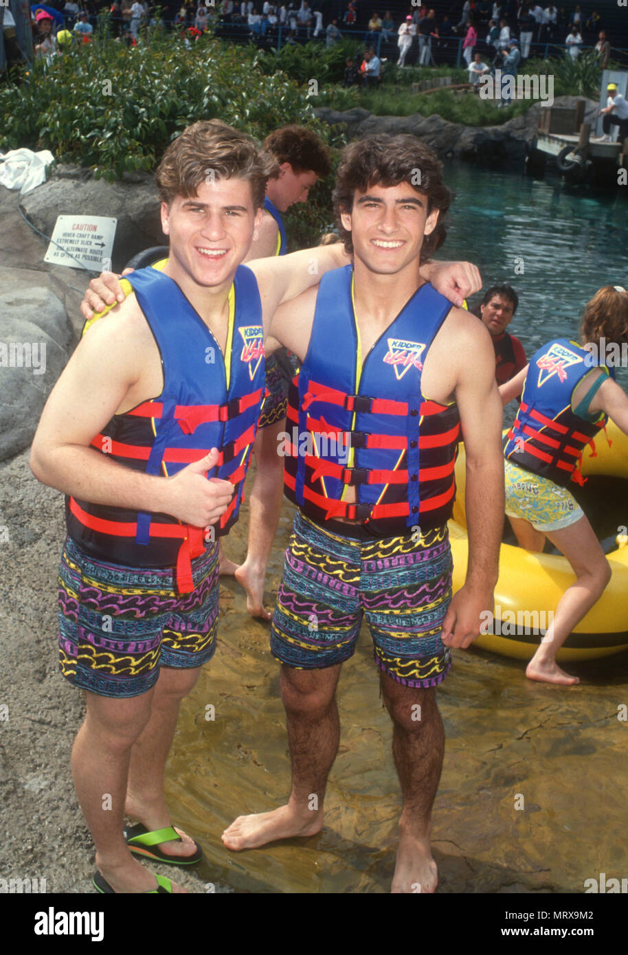 UNIVERSAL CITY, CA APRIL 20 (LR) Actors Jason Hervey and Matthew