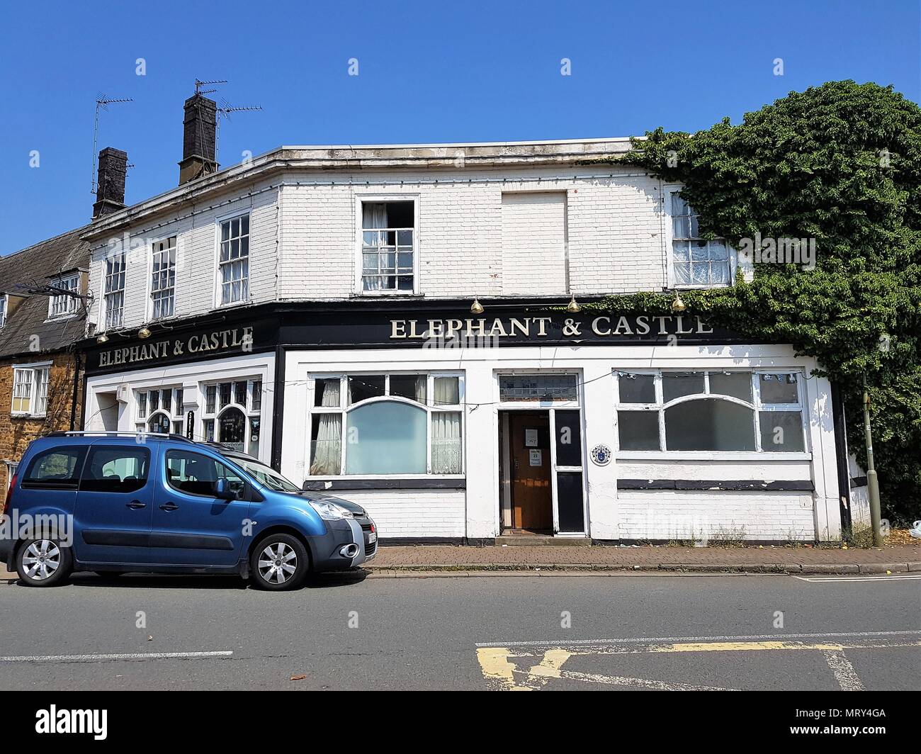 Elephant & Castle, Banbury, Oxfordshire, UK Stock Photo