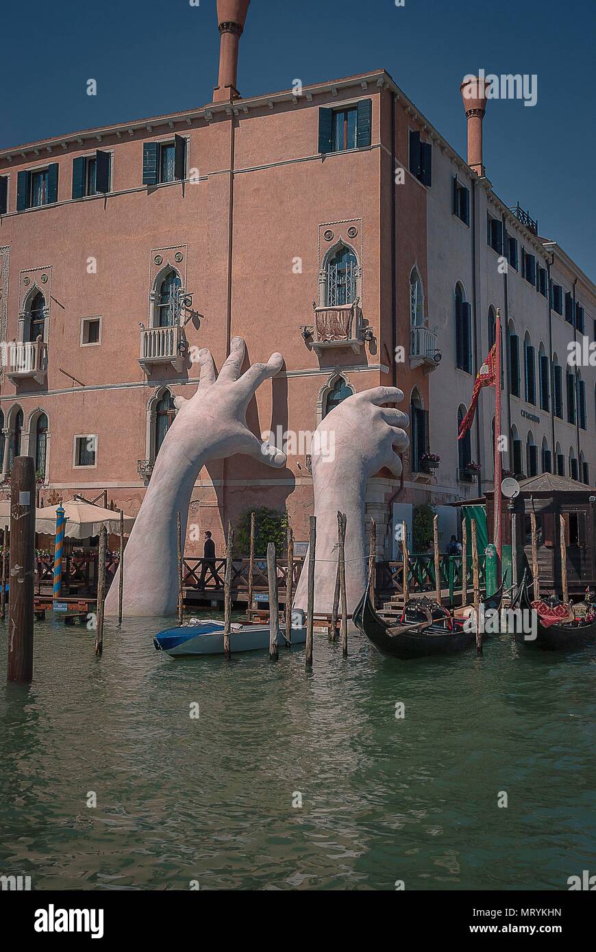 Giant hands sculpture venice hires stock photography and images Alamy
