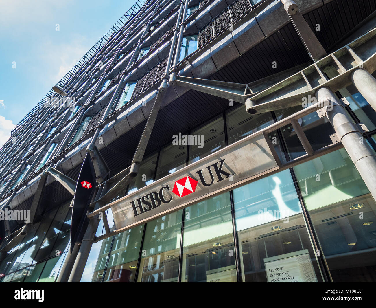 Hsbc Bank Branch In City Stock Photos Hsbc Bank Branch In City