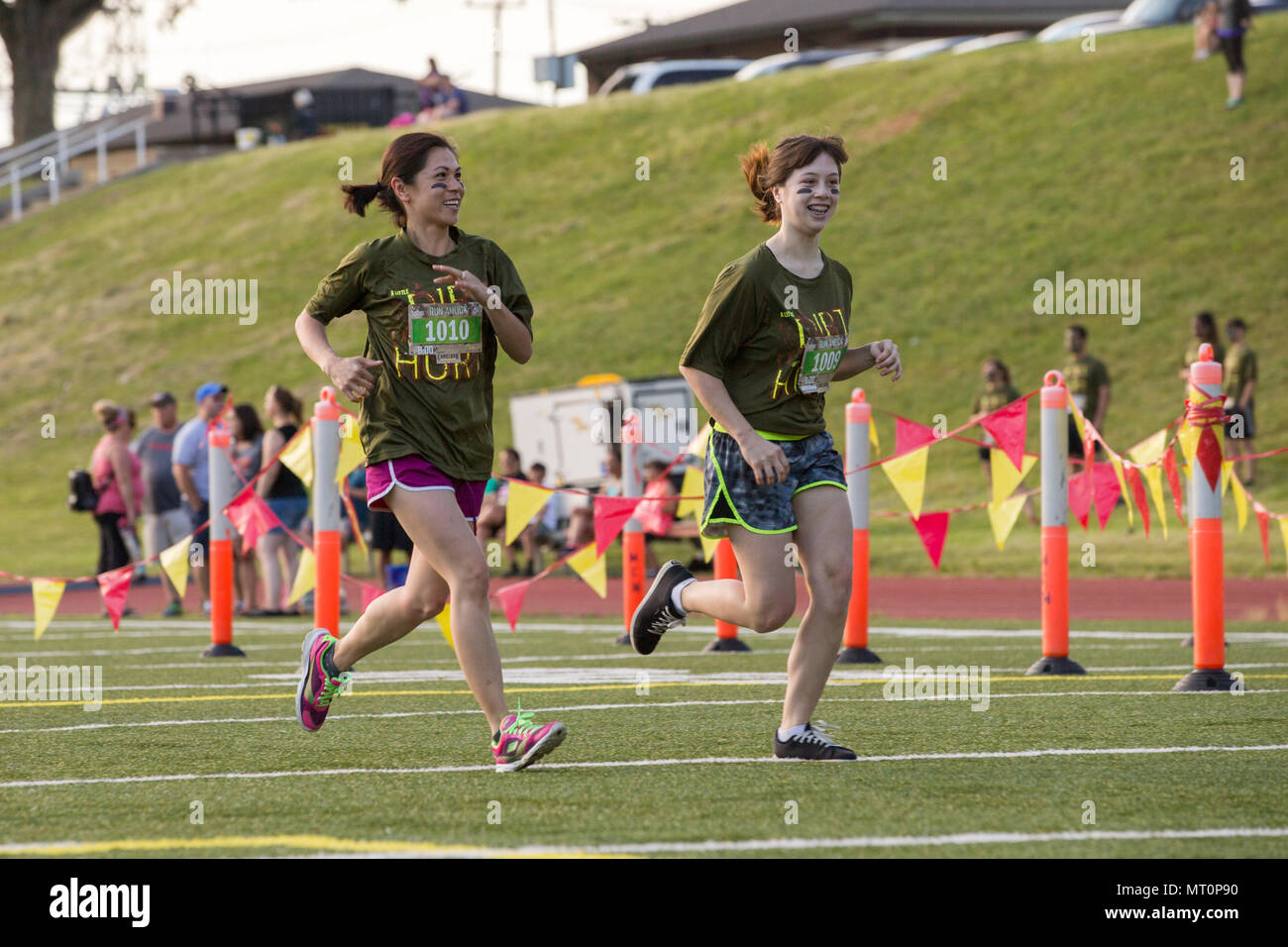 Participants run during the annual Marine Corps Marathon (MCM) Run ...