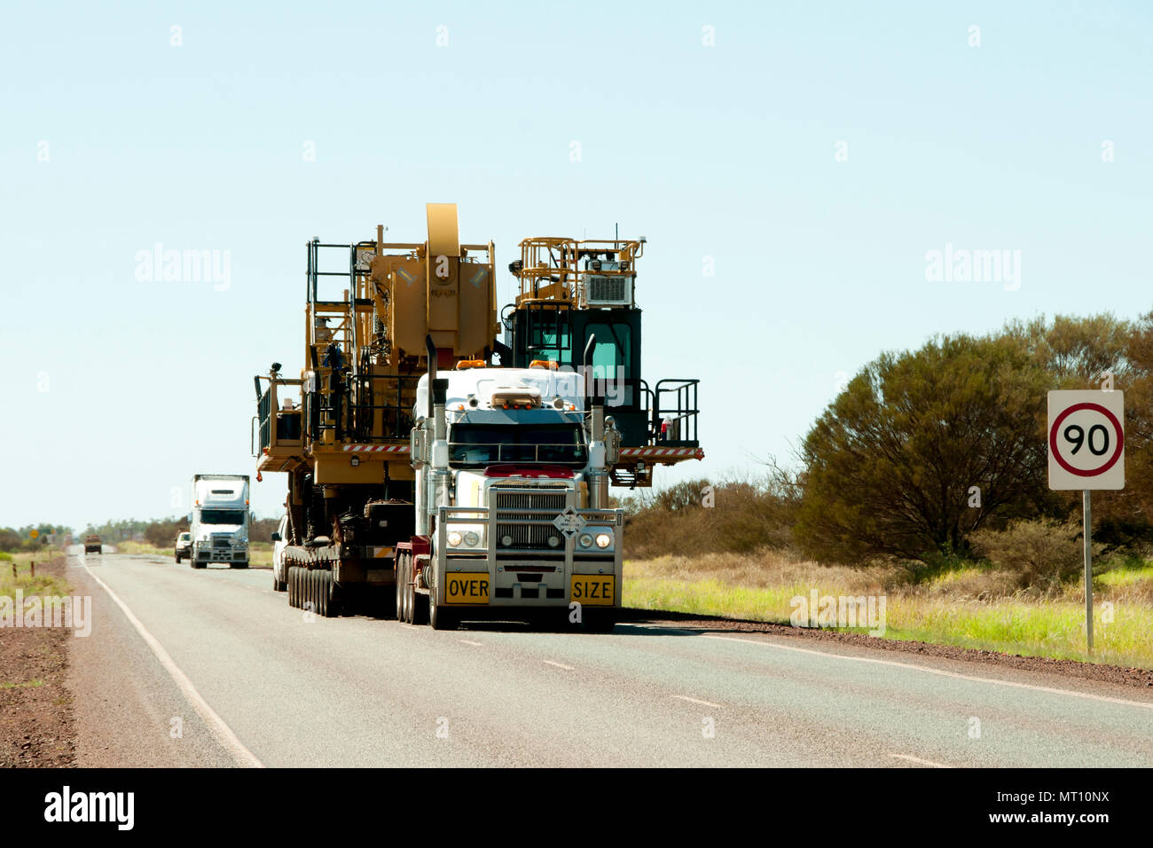 Oversize load semi truck hi-res stock photography and images - Alamy
