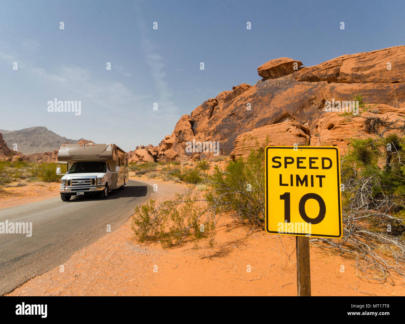 Speed limit usa hi-res stock photography and images - Alamy
