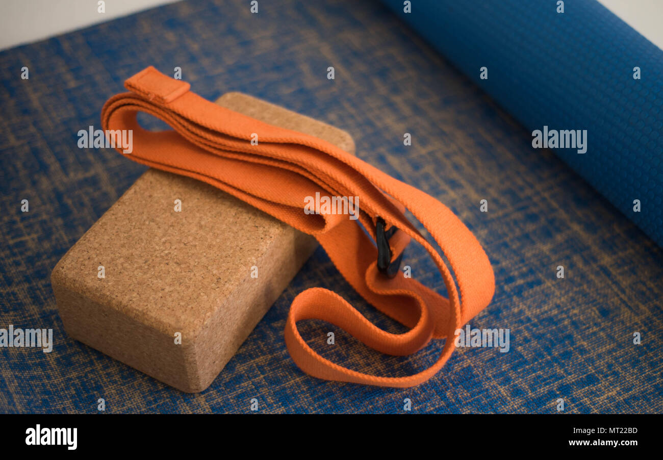 Yoga mat, blocks and strap Stock Photo Alamy