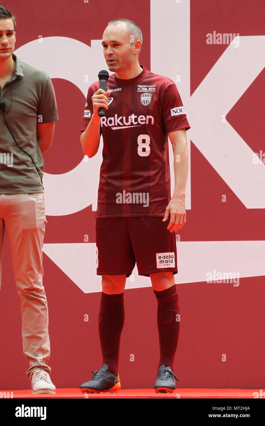 andres iniesta vissel kobe jersey