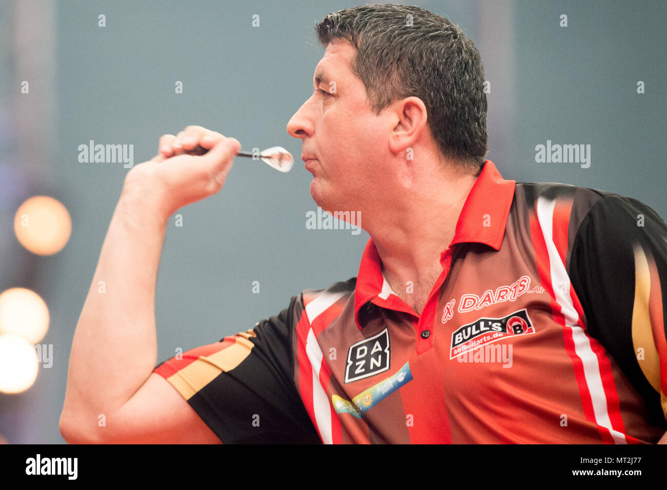 Darts database hi-res stock photography and images - Alamy