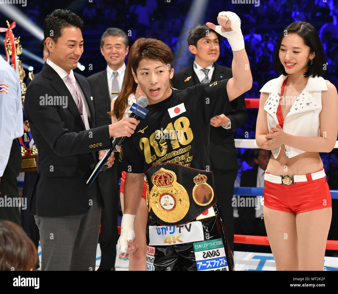 Tokyo, Japan. 25th May, 2018. (L-R) Takuya Kimura, Naoya Inoue (JPN), Misaki  Jimbu Boxing : Naoya Inoue of Japan is interviewed by Fuji TV announcer  Takuya Kimura on the ring after winning