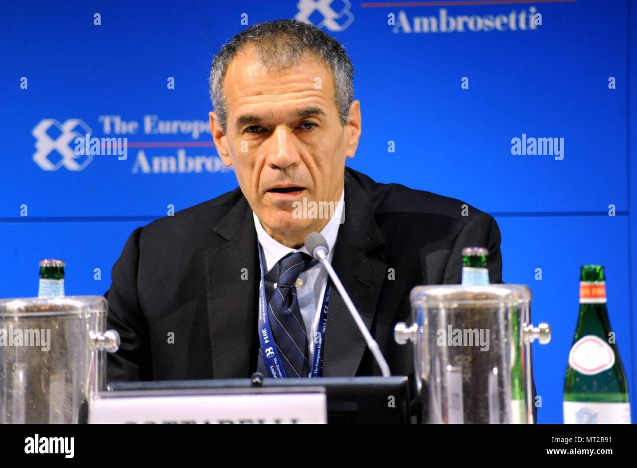 THE EUROPEAN HOUSE AMBROSETTI CONFERENCE THE SCENARIO OF
