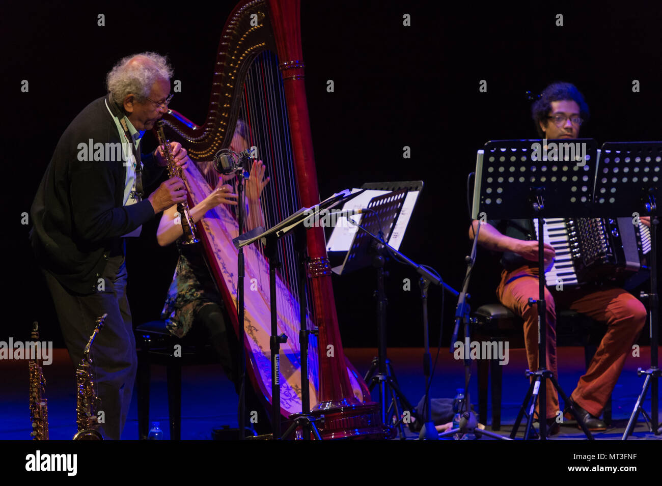 Rome, Italy. 26th May, 2018. Saxophonist and avant-garde composer and one of the fundamental figures of twentieth century music, he performed on 26/5/2018 at the Auditorium Parco della Musica in Rome. With him on stage Taylor Ho Bynum cornet and brass, Adam Matlock accordion, Dan Peck tuba, Jacqueline Kerrod and Miriam Overloch hard. Anthony Braxton, Jacqueline Perrod and Adam Matlock (D) Credit: Leo Claudio De Petris/Pacific Press/Alamy Live News Stock Photo