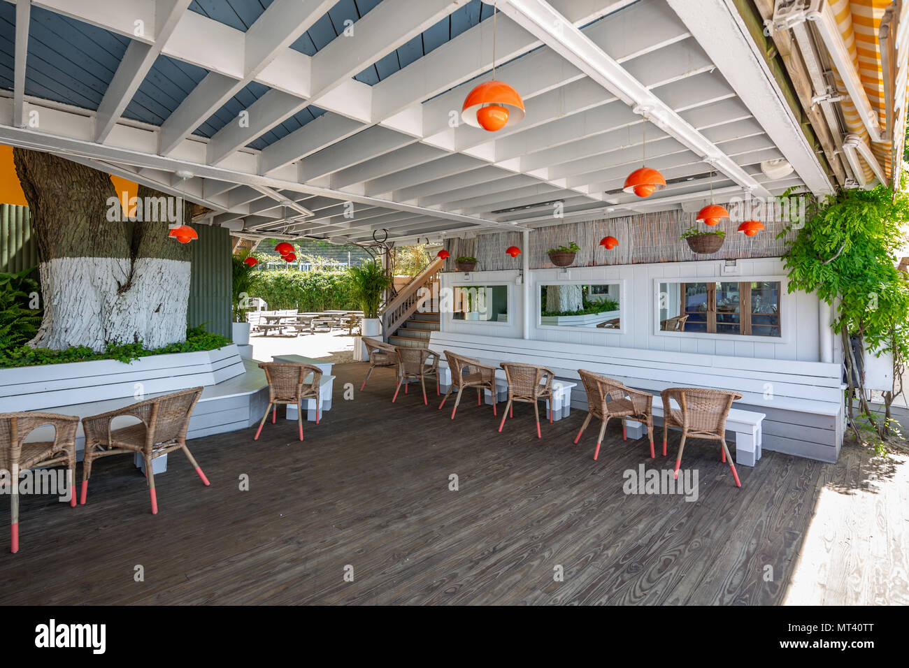 Interior image of the ground floor area of Sunset Beach in Shelter