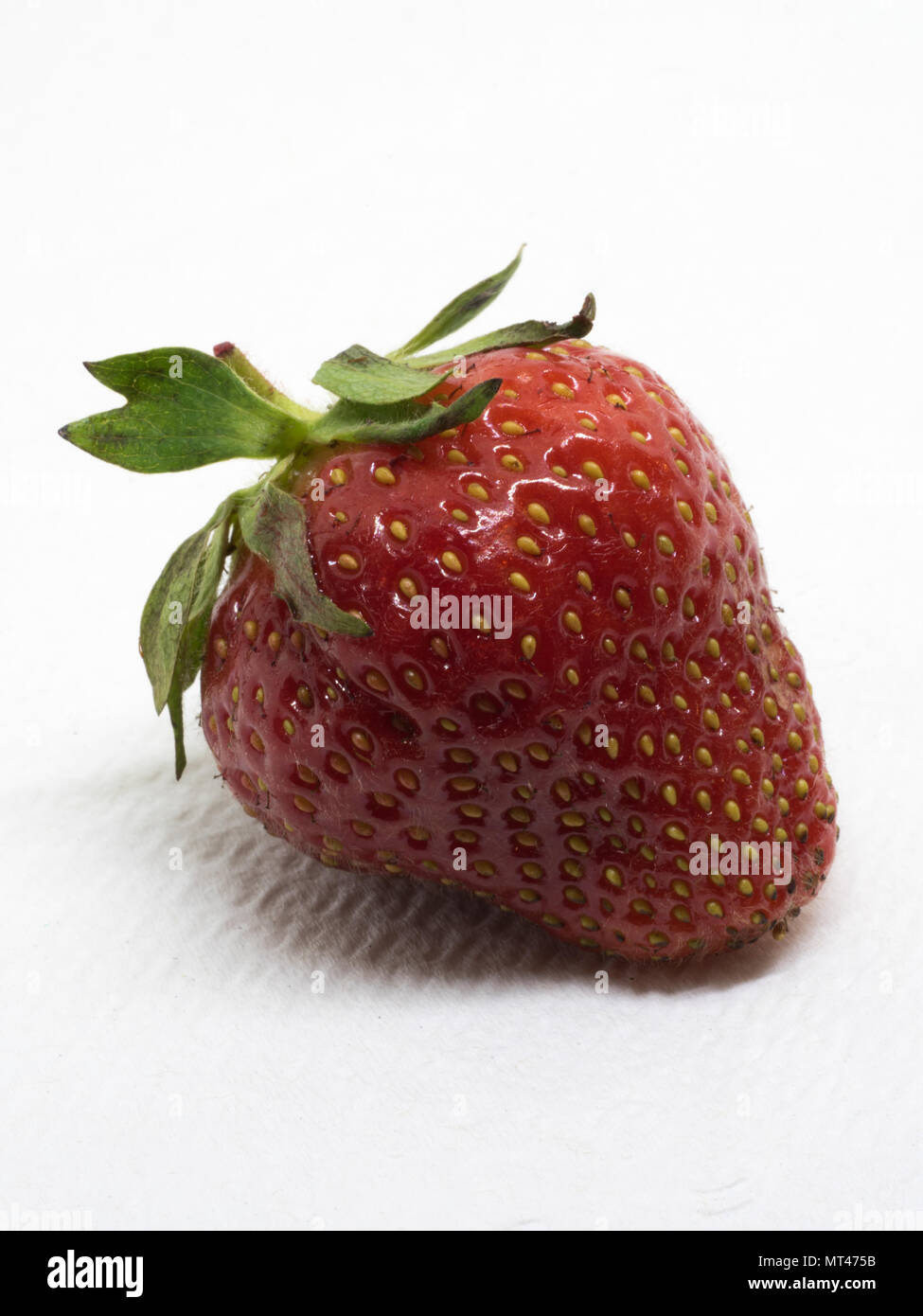 Single Ripe Strawberry Stock Photo - Alamy