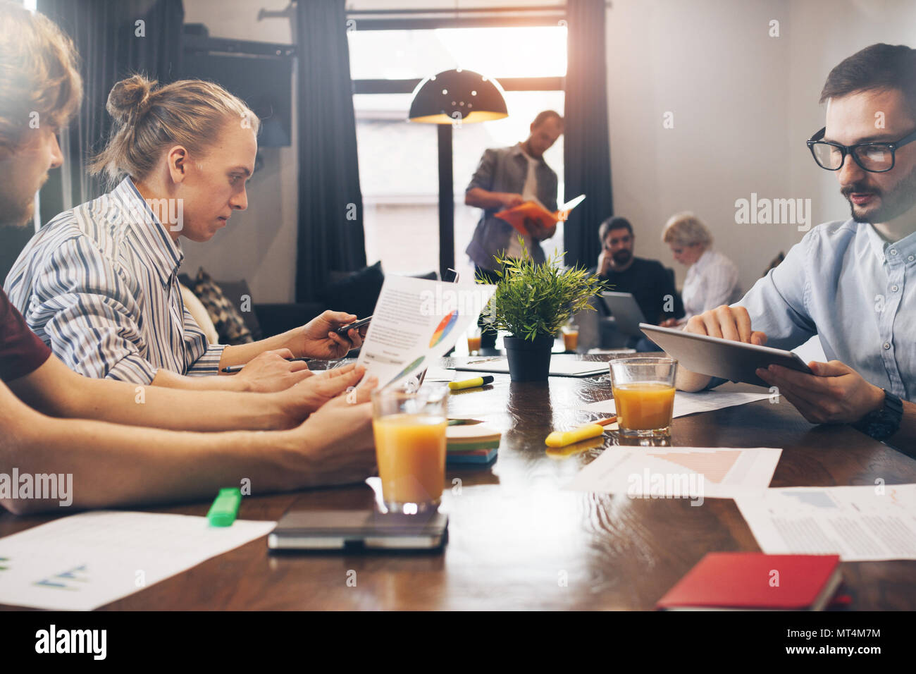 Digital meeting room hi-res stock photography and images - Alamy