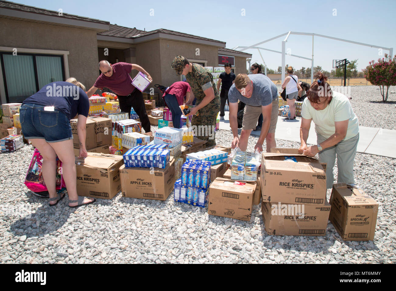 Motortransport hires stock photography and images Alamy