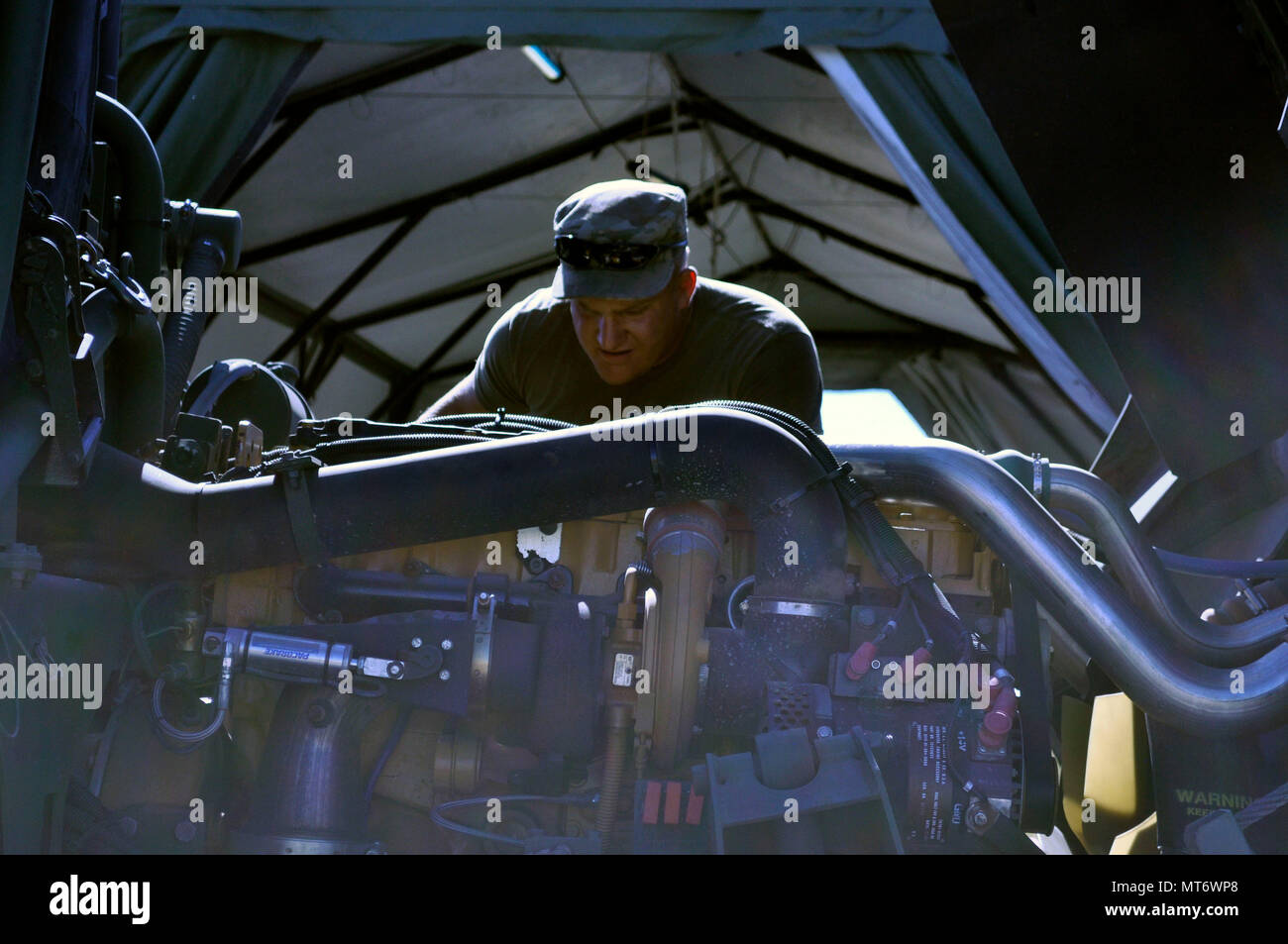 Oregon Army National Guard Soldiers Spc. Troy Dodge, a mechanic with