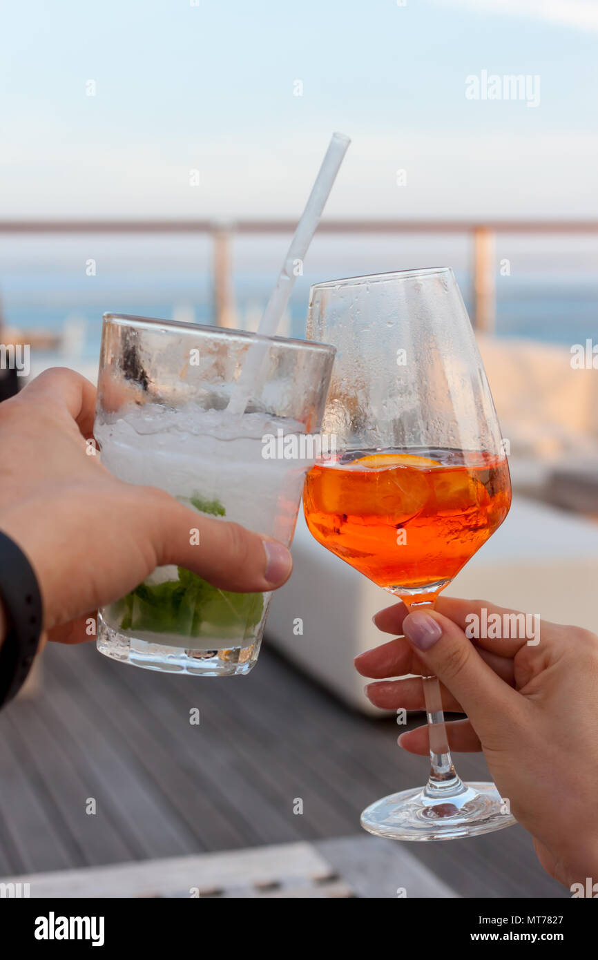 Two aperol spritz glasses hi-res stock photography and images - Alamy