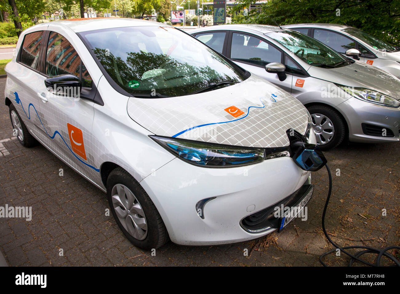 Renault ZOE of the carsharer Cambio at a charging station of the  Mobilstation on the Charles-de-Gaulle square in the district Deutz,  Cologne, Germany Stock Photo - Alamy