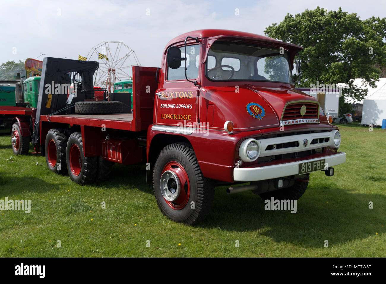 Thames trader lorry hires stock photography and images Alamy