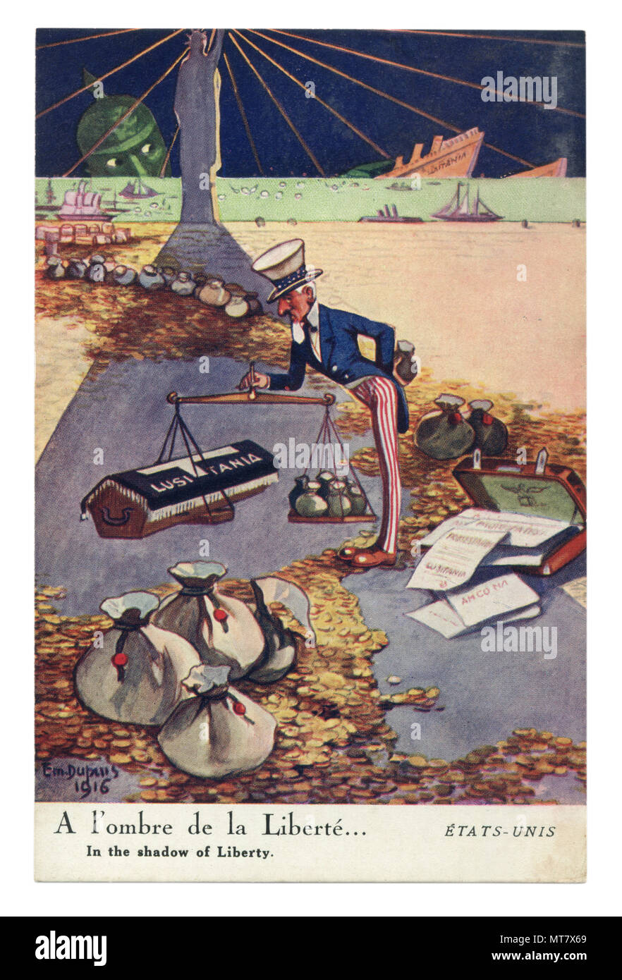 French historical postcard: Political satire in a neutral country: 'In the shadow of liberty' USA selects among the dead on the Lusitania and profit Stock Photo