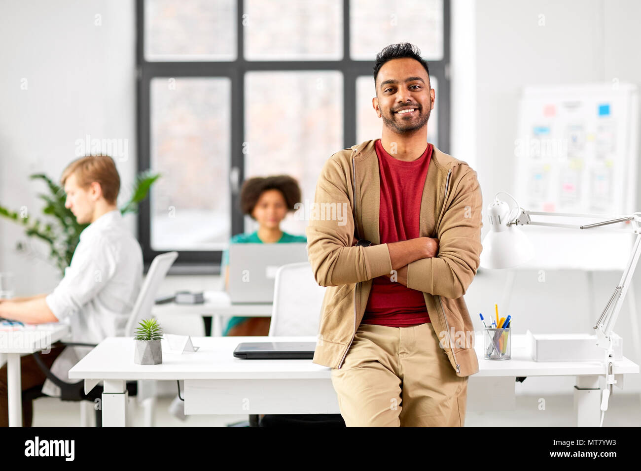 Indian office man hi-res stock photography and images - Alamy