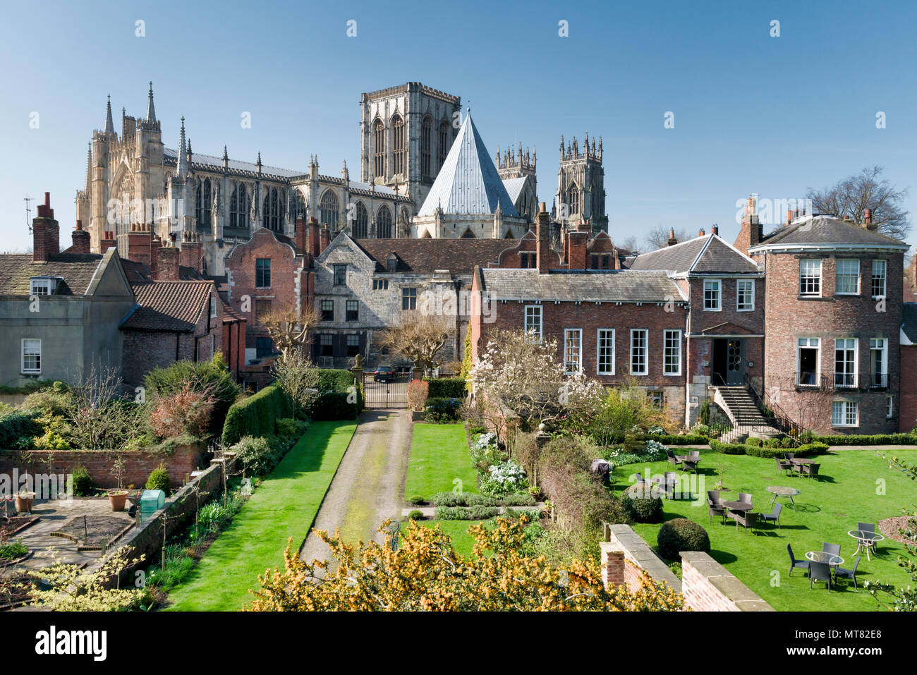 York Minster and Grays Court from the bar Walls Stock Photo