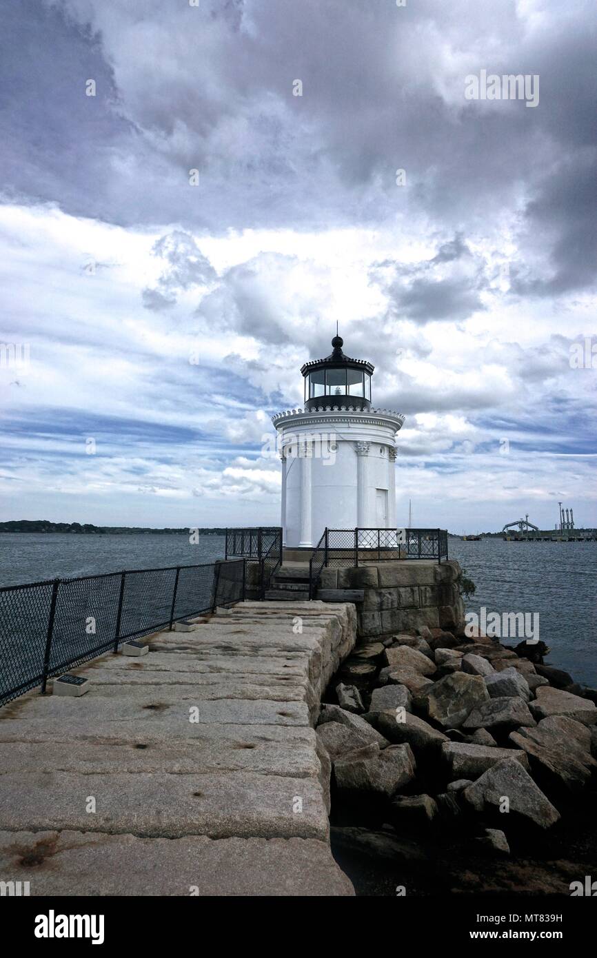 Portland, Maine, USA: The Portland Breakwater Light (also called Bug ...