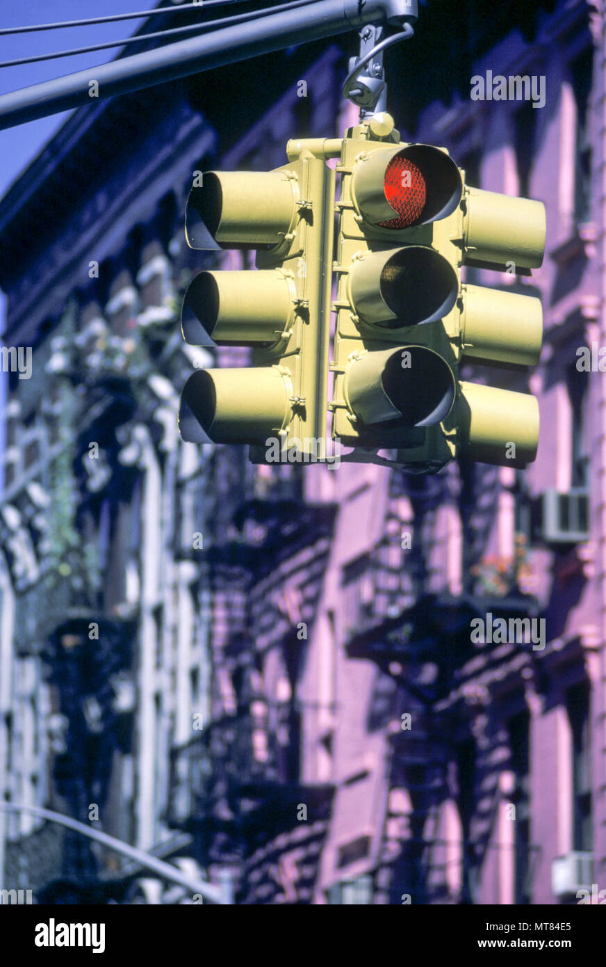1988 HISTORICAL TRAFFIC STOP LIGHT SOHO MANHATTAN NEW YORK CITY USA Stock Photo