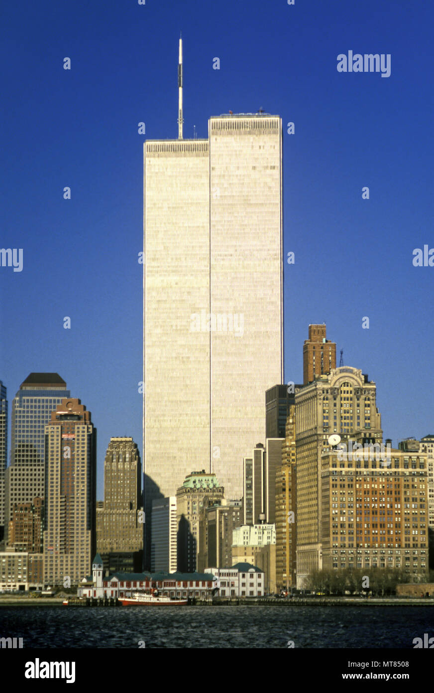 1988 HISTORICAL TWIN TOWERS (©MINORU YAMASAKI 1973) DOWNTOWN MANHATTAN ...