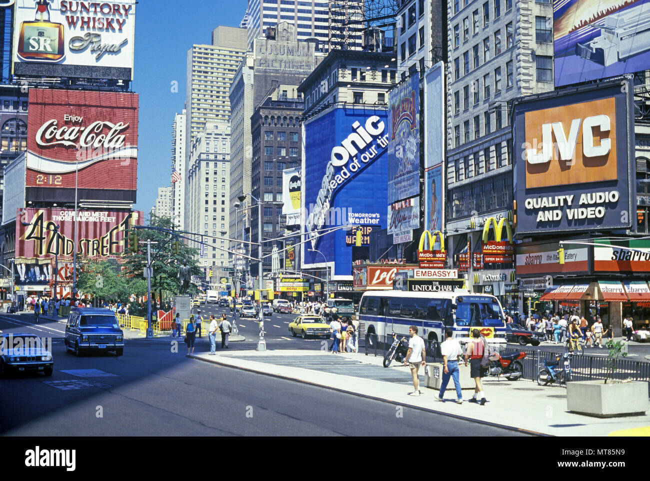 Times Square New York 1980s Hi Res Stock Photography And Images Alamy