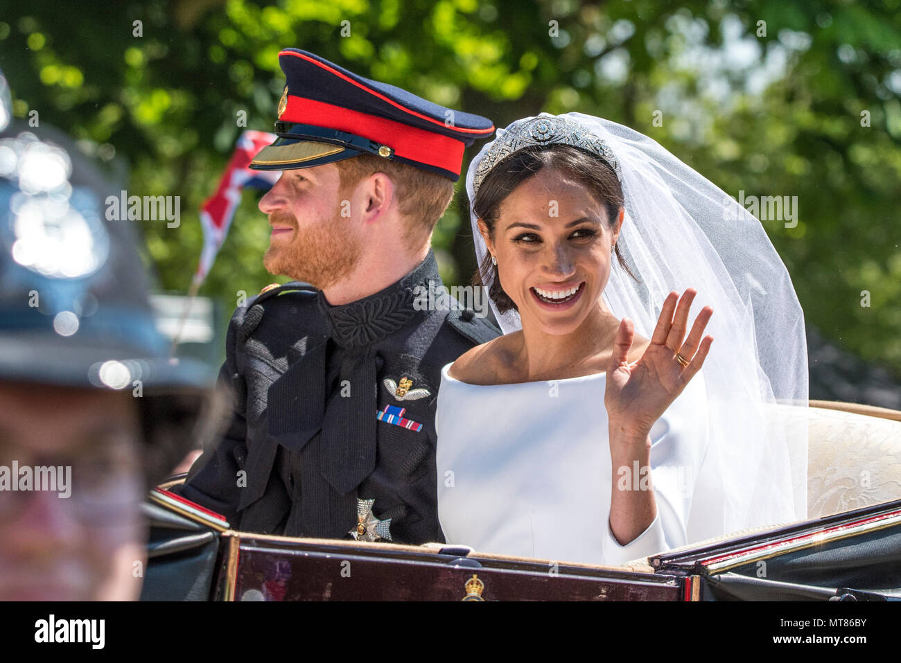 19 May 2018 - TRH The Duke and Duchess of Sussex partake in their first joint carriage ride around Windsor immediately after their royal wedding in Windsor castle. The route ended along 19 May 2018 - TRH The Duke and Duchess of Sussex partake in their first joint carriage ride around Windsor immediately after their royal wedding in Windsor castle. The route ended along