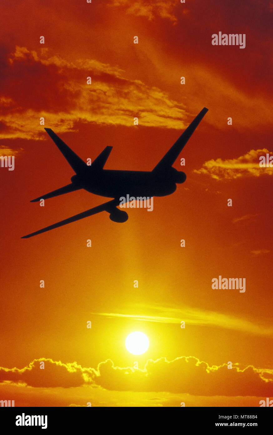 1990 HISTORICAL SILHOUETTE OF AIRBORNE COMMERCIAL AIRLINER Stock Photo ...