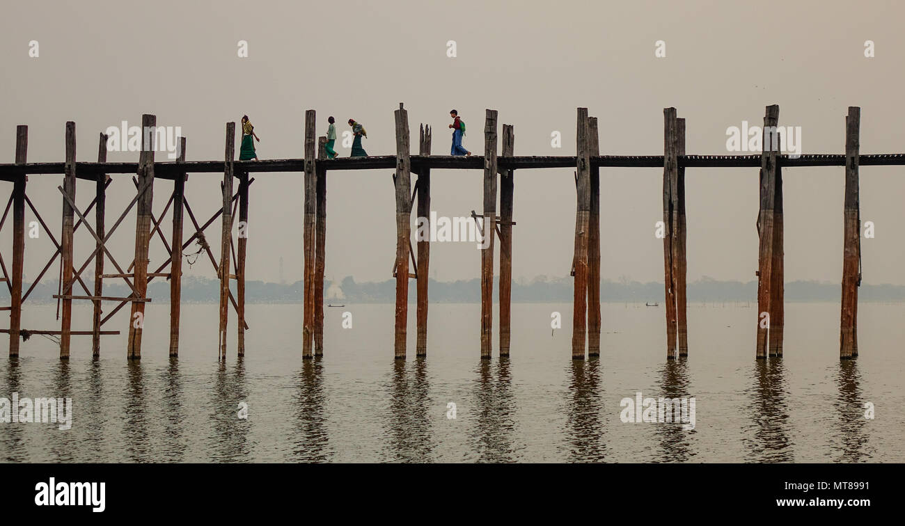 Bain Bridge Amarapura Myanmar Burma High Resolution Stock Photography ...